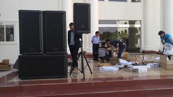 Dự án lắp đặt dàn âm thanh sân khấu mini tại khách sạn ở Sài Gòn