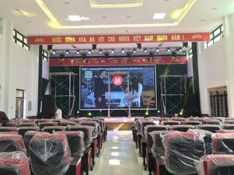 Lắp đặt hệ thống âm thanh hội nghị cho trường đại học ở Quận Tân Bình